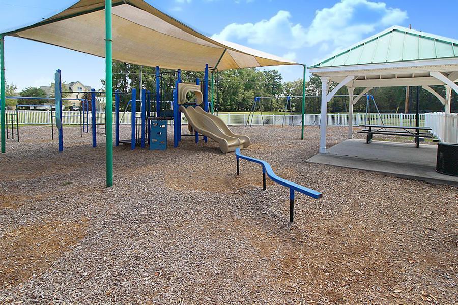 Building Photo - 111 Amaranth Ave