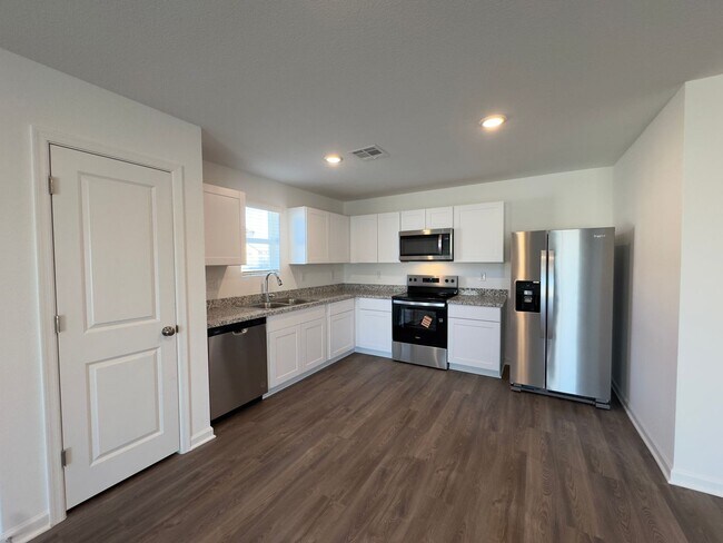 Building Photo - New construction Fort Mohave Home
