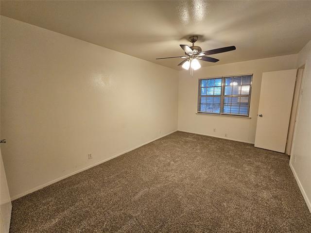 Building Photo - 2100 Redwood Pl
