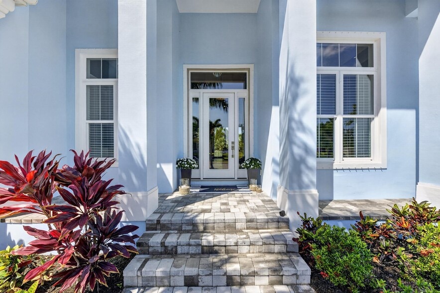 Building Photo - 638 Manns Harbor Dr