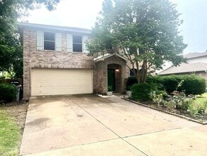 Building Photo - 1807 Spinnaker Way