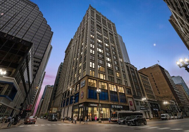 Building Photo - 8 W Monroe St