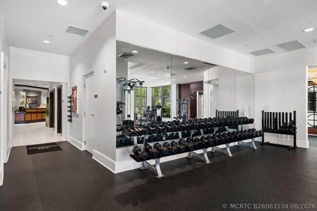 Building Photo - 600 W Las Olas Blvd