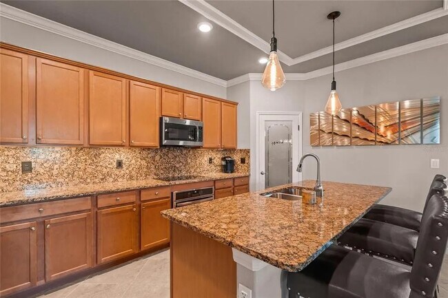 Building Photo - 6521 Willowshire Way