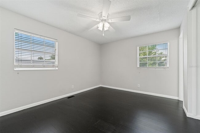 Building Photo - 47 Kathy Dr