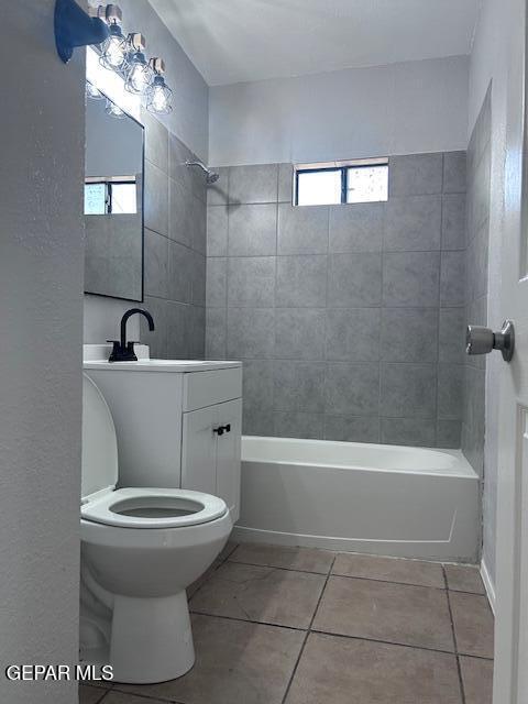 Building Photo - 4820 Tetons Dr