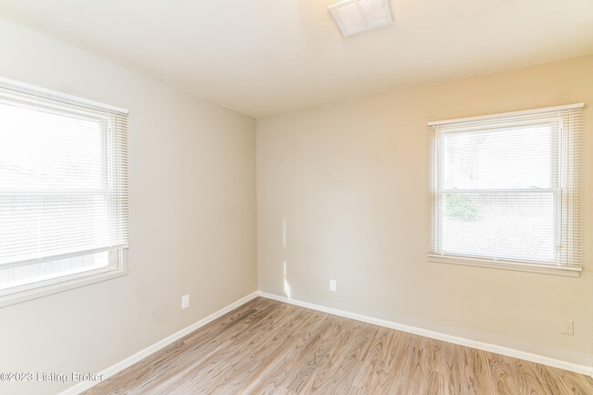 Building Photo - 9939 Appollo Ct