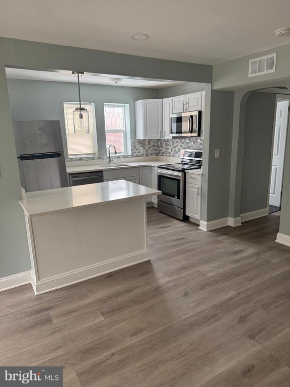 Building Photo - 1730 Aberdeen Rd