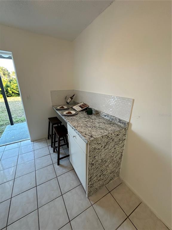 Building Photo - 9474 Tacoma Ave