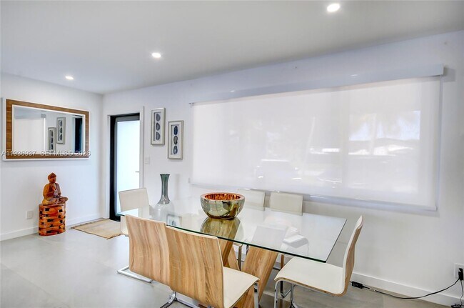 Building Photo - 1511 NW 87th Way