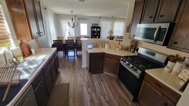 Building Photo - 3115 Lantern Bay Ln