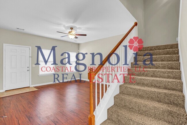 Building Photo - 3 Bedroom 2.5 Bathroom 1488 sf townhome in Cypress Point - Richmond Hill
