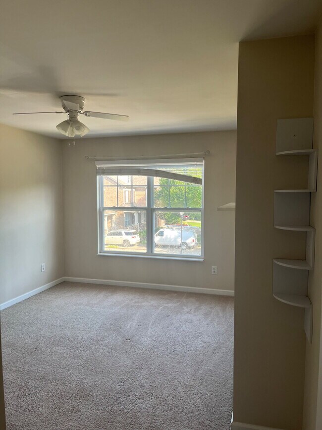 Building Photo - "Charming 3-Bed Home on Kemberton Court: Spacious Living with 2.5 Baths in Nolensville!" Communit...