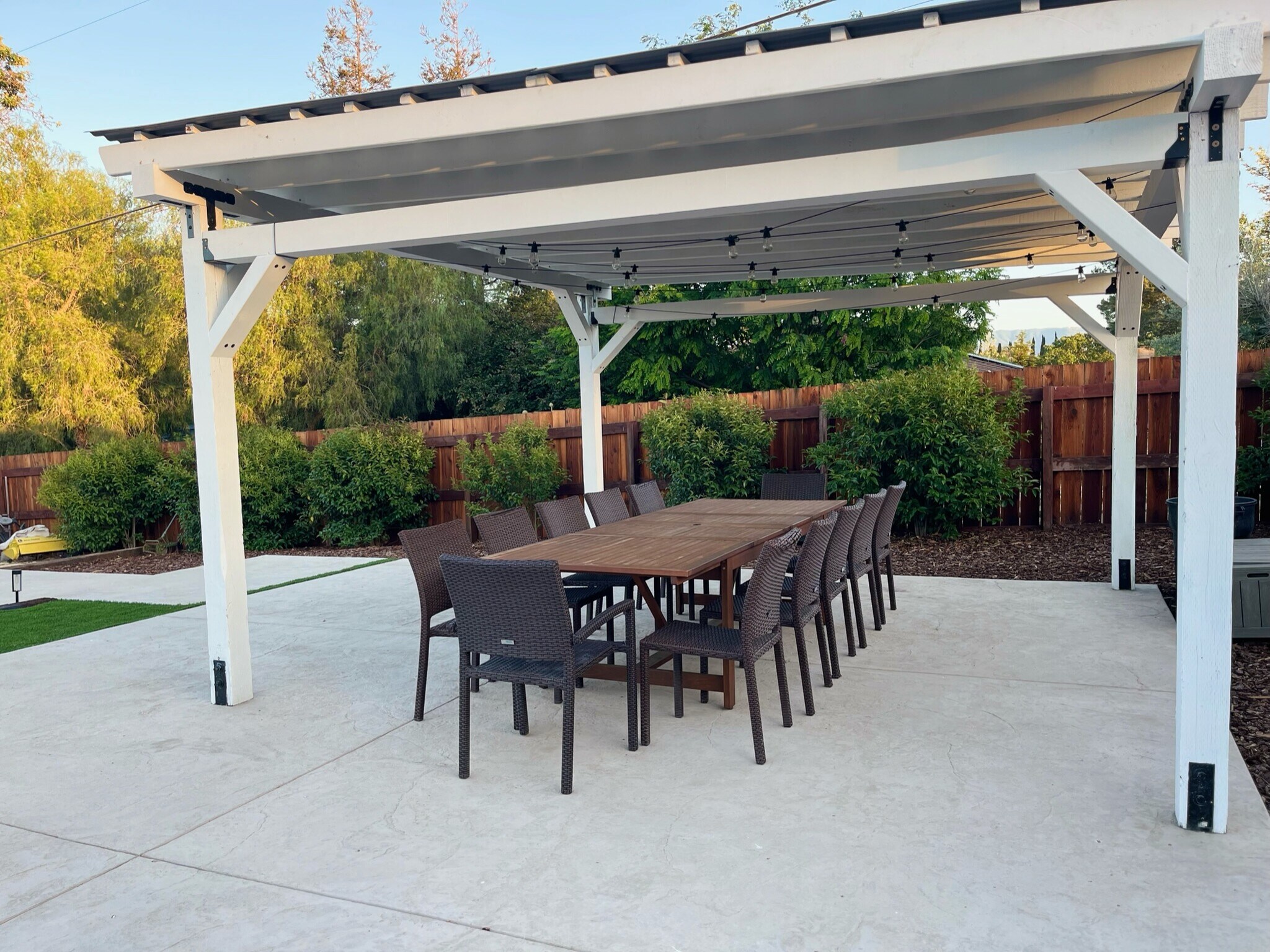 Building Photo - 1203 Calzada Ave