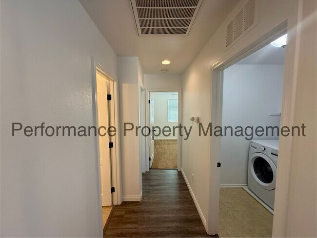 Building Photo - 5503 Coburn Ridge Ct
