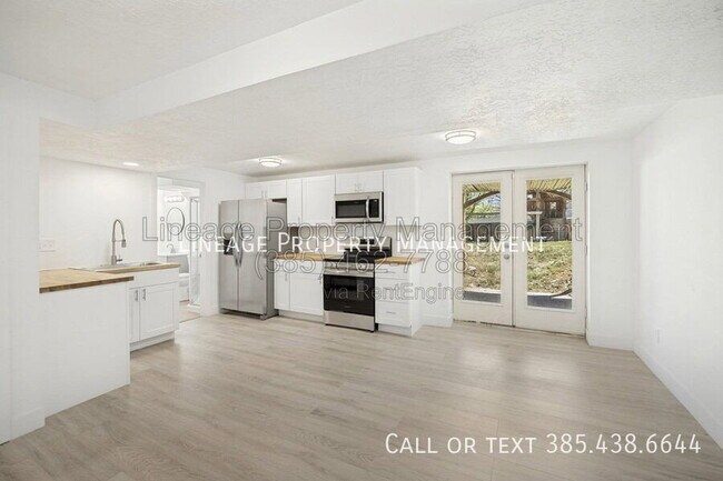 Building Photo - 13863 Kessler Peak Dr