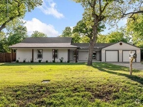 Building Photo - 2705 Haley Ave