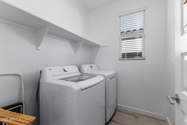 Building Photo - 3347 S 156th Ave