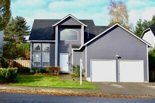 Building Photo - 22783 SW Kathy St