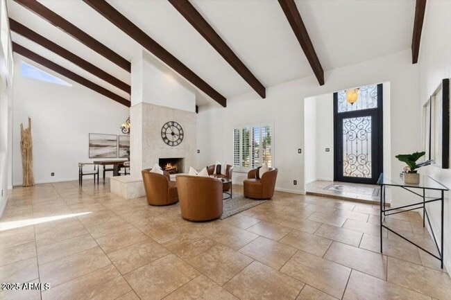 Building Photo - 8356 E San Ricardo Dr