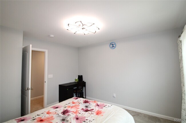 Building Photo - 818 Memsie Dr