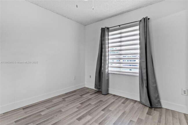 Building Photo - 13847 SW 157th Terrace