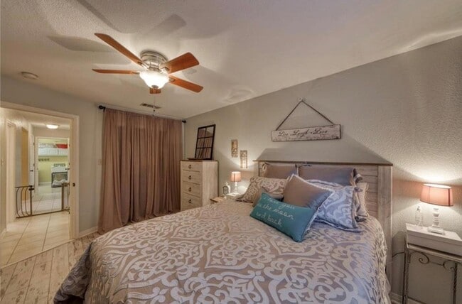 Building Photo - 20504 National Dr