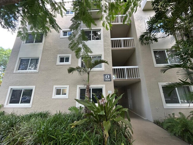 Building Photo - 7850 Camino Real