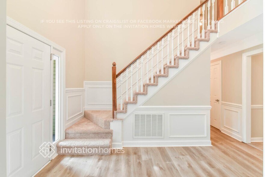 Building Photo - 3800 Melshire Ln