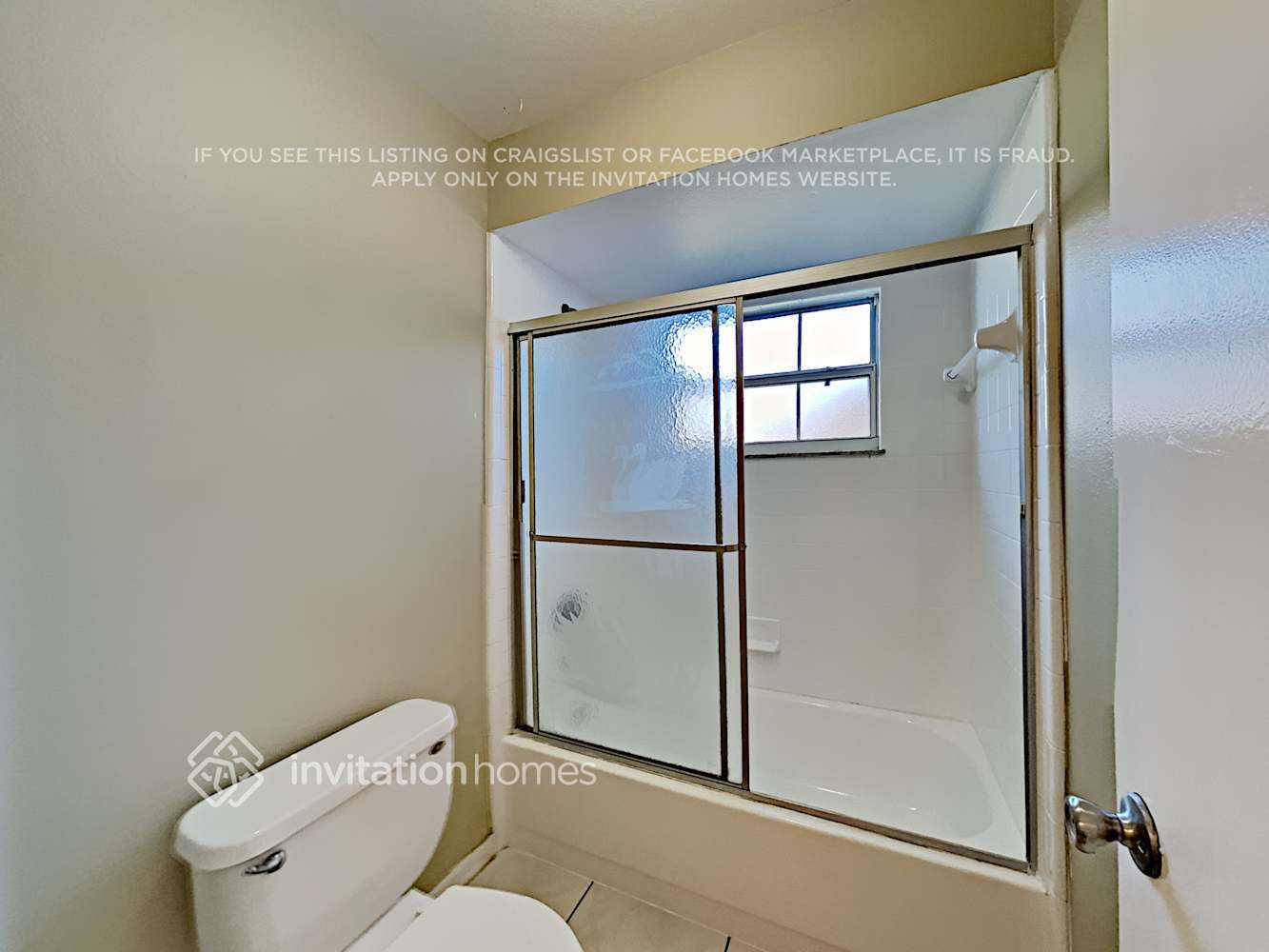 Building Photo - 339 Medina Ct