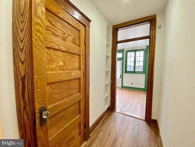 Building Photo - 140 Bryant St NW