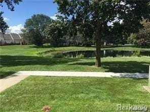 Building Photo - 954 Bloomfield Village Blvd