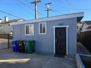 Building Photo - North Park Active Lifestyle Cottage for Rent!