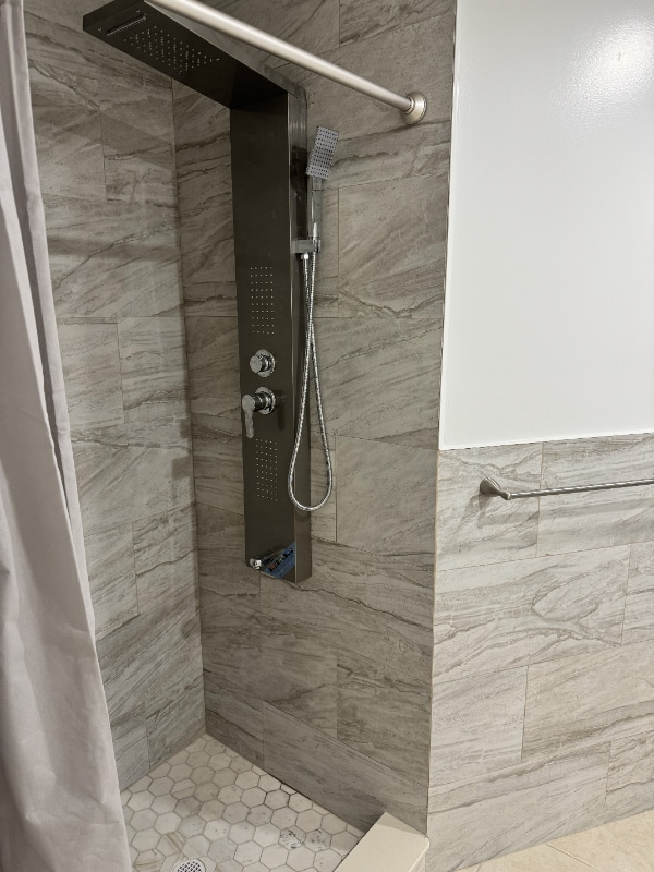 Building Photo - 26 Woodland Cir