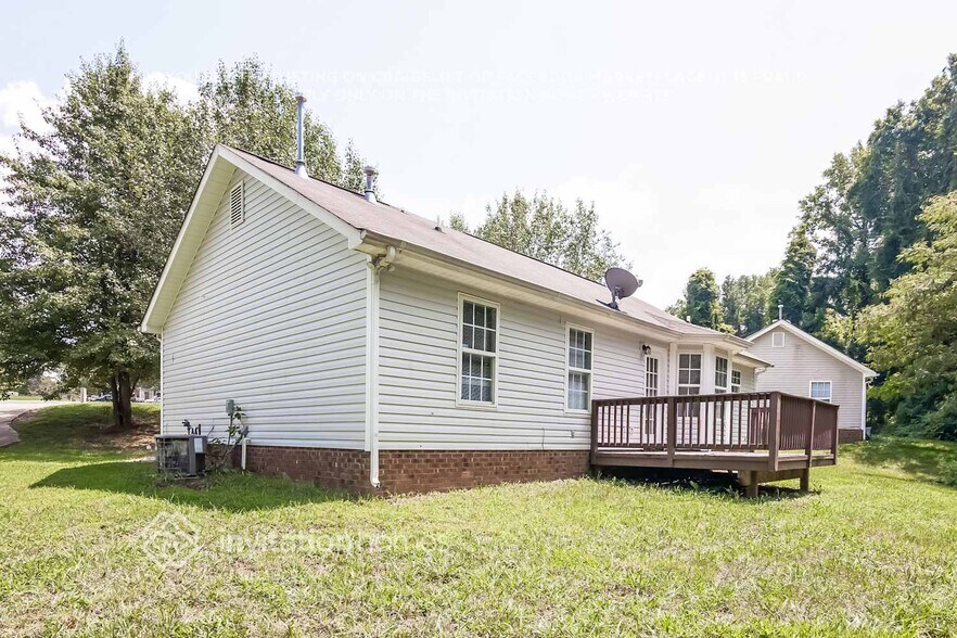 Building Photo - 7246 Kavan Hunter Dr