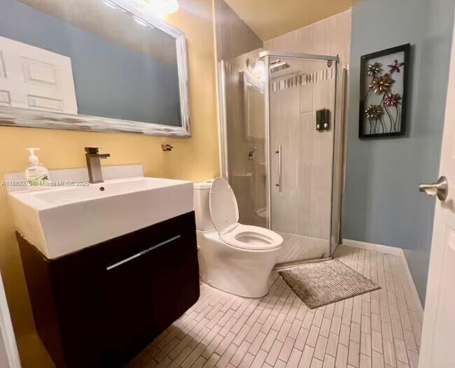 Building Photo - 2957 Myrtle Oak Cir