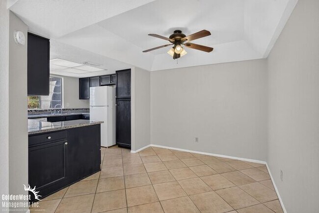 Building Photo - Beautiful 2Bdm 2Ba Condo with Community Pool in Mesa!