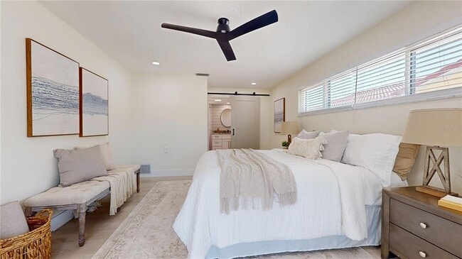 Building Photo - 6380 3rd Palm Point