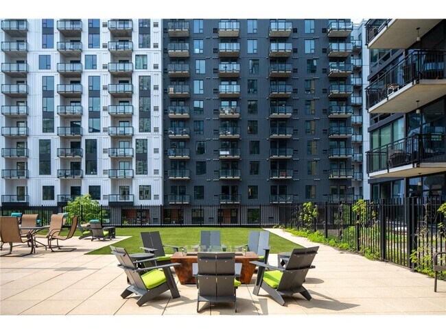 Building Photo - 1120 S 2nd St