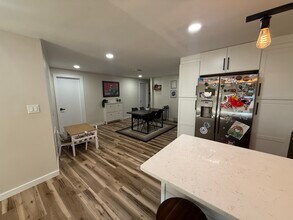 Building Photo - 1388 Rose St