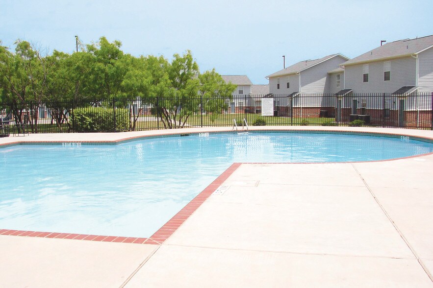 Villages at West Lake 3033 W Lake Rd Abilene TX 79601 Apartment Finder