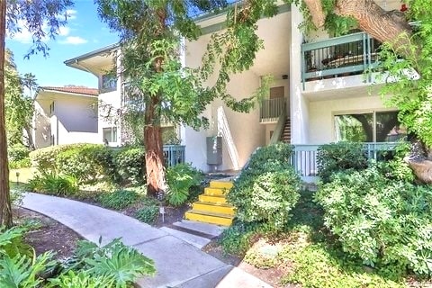 Building Photo - 4648 Park Granada