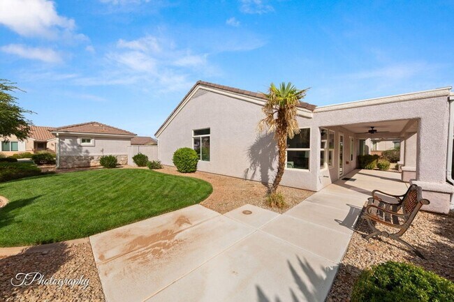 Building Photo - 1673 Warm River Dr