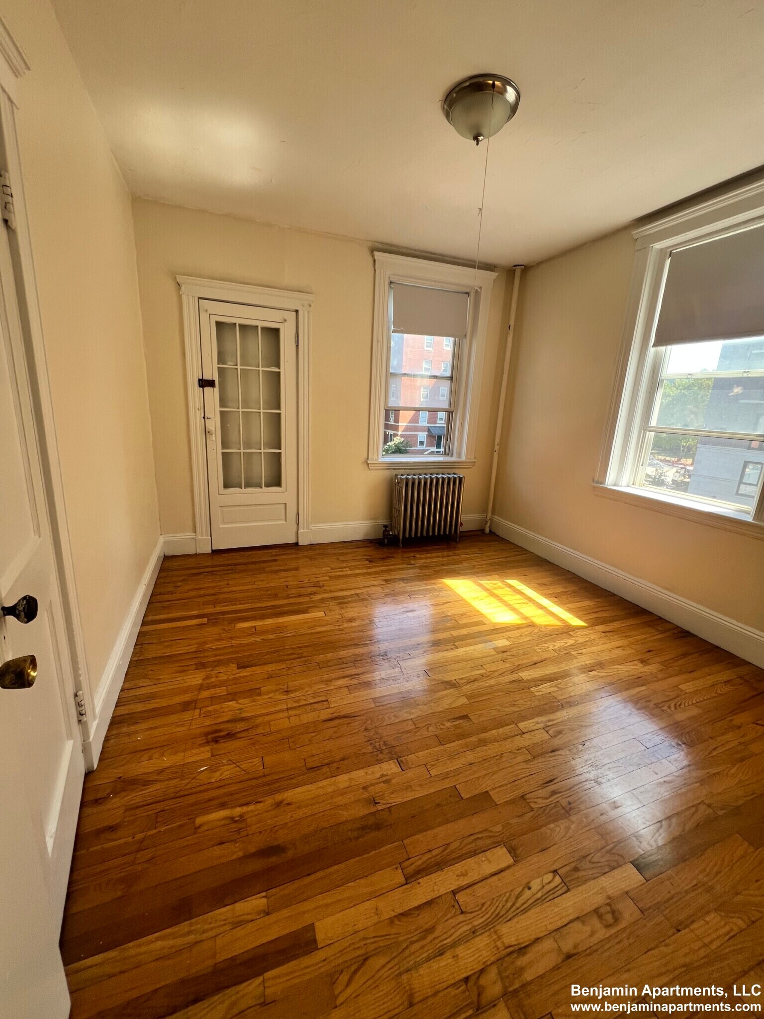 Building Photo - 120 Washington St