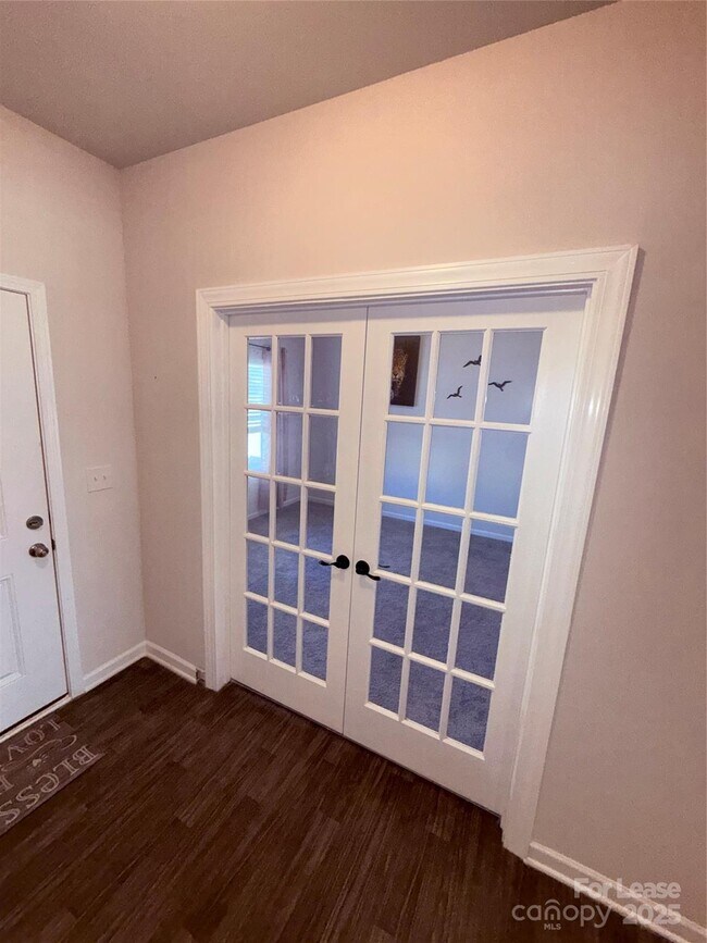 Building Photo - 5126 Idared Ct