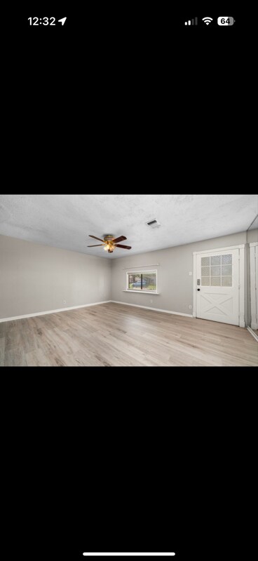 Building Photo - 7418 Oscar Dr