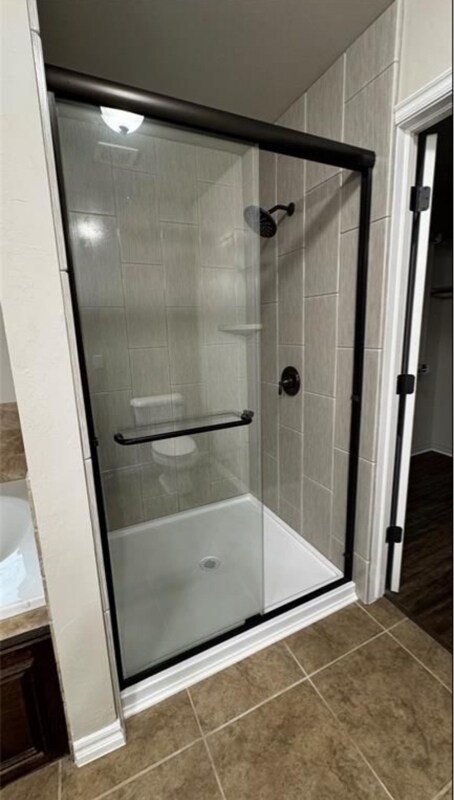 Building Photo - 1328 Ridgeway Dr