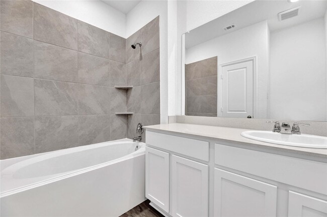 Building Photo - 6323 Barrington Clf Trl