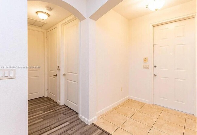 Building Photo - 2925 NW 126th Ave
