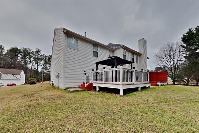 Building Photo - 1719 Silverchase Dr SW